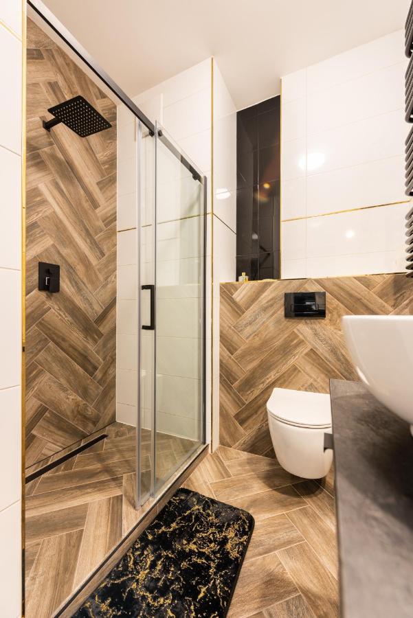 Flatbook - City Center Apartments Waterlane Vintage With Gym Gdansk Ngoại thất bức ảnh